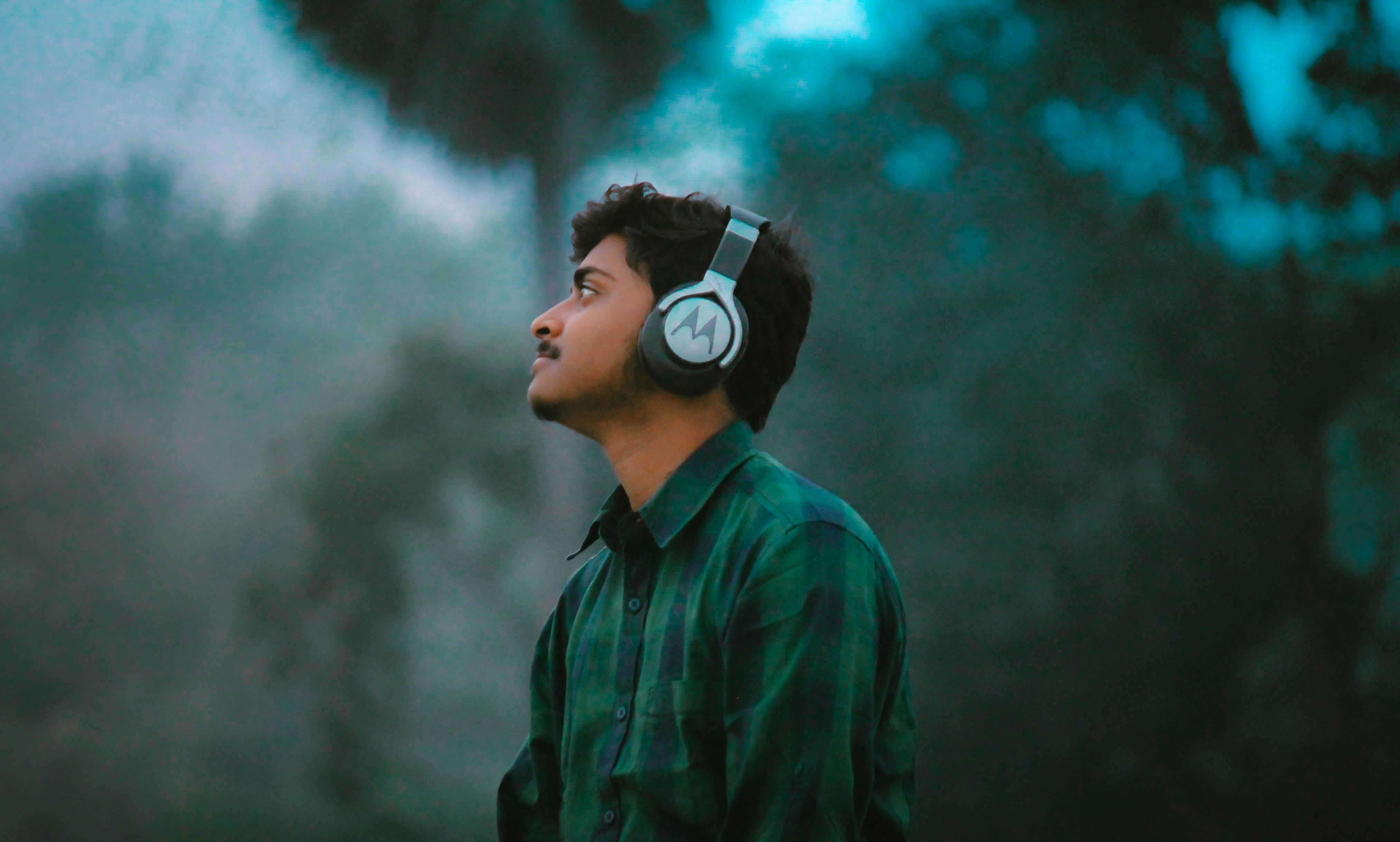 De beste noise cancelling head phones van 2025 op een rijtje